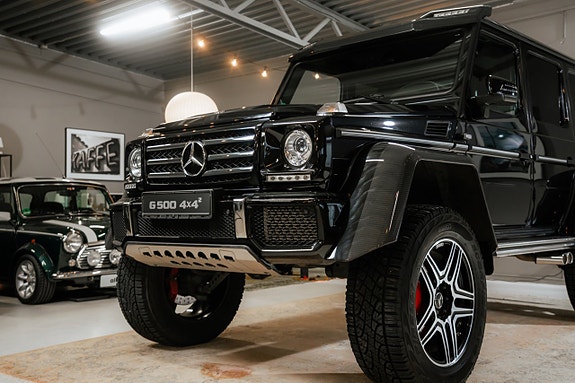 Mercedes-Benz G500 6 of 23