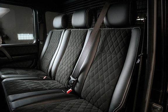 Mercedes-Benz G500 21 of 23