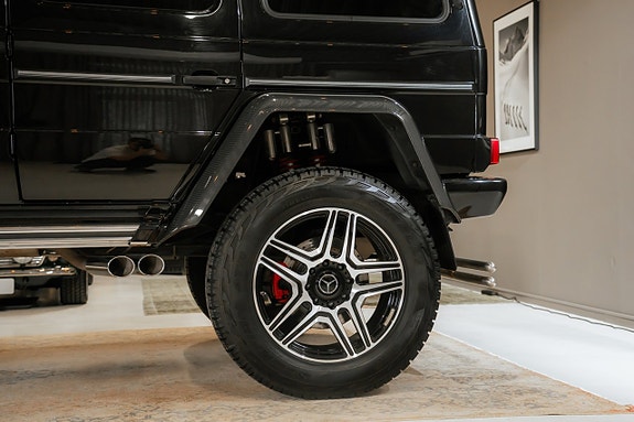 Mercedes-Benz G500 9 of 23