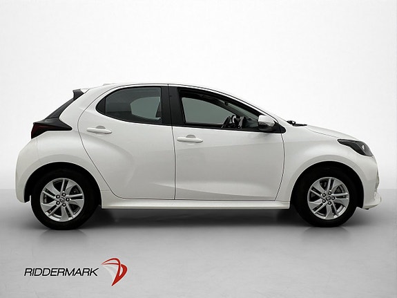 Toyota Yaris 9 of 30