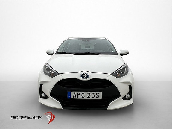 Toyota Yaris 2 of 30