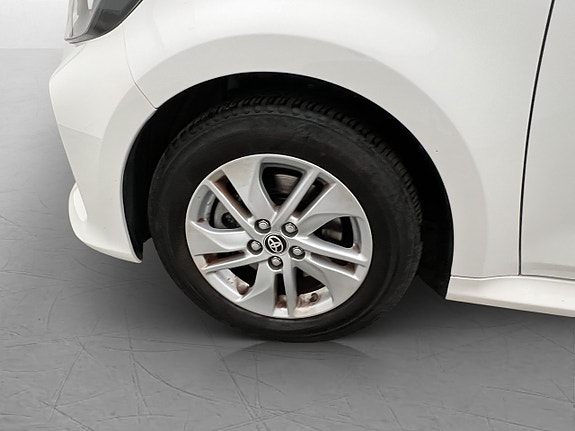 Toyota Yaris 27 of 30