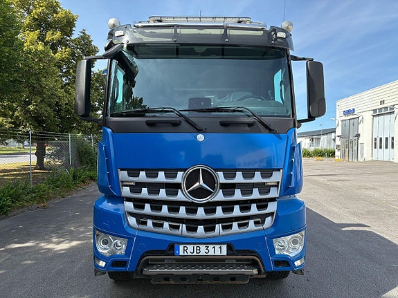 Mercedes-Benz Arocs  8x4 Tippbil Sörling 6 of 8