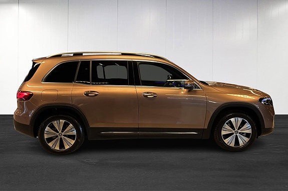 Mercedes-Benz EQB350 8 of 20