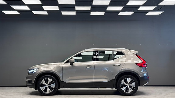 Volvo XC40 5 of 20