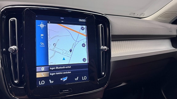 Volvo XC40 14 of 20