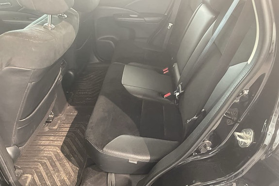 Honda CR-V 6 of 9