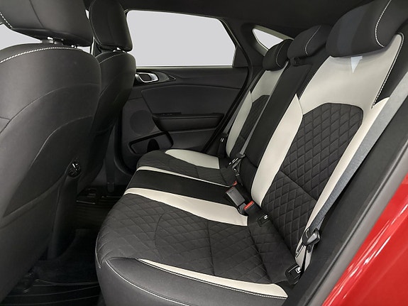 Kia ProCeed 9 of 18