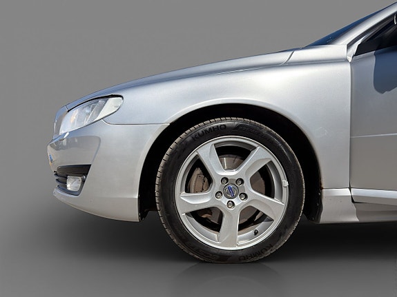 Volvo V70 5 of 5