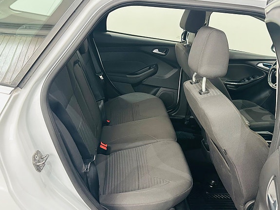 Ford Focus 15 of 21