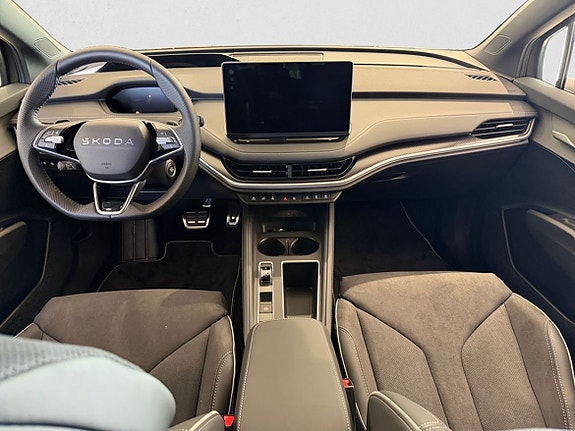 Skoda Enyaq 9 of 17