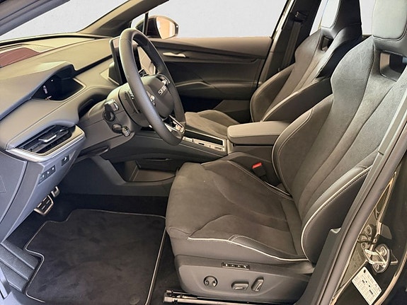 Skoda Enyaq 7 of 17