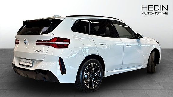 BMW X3 2 of 9
