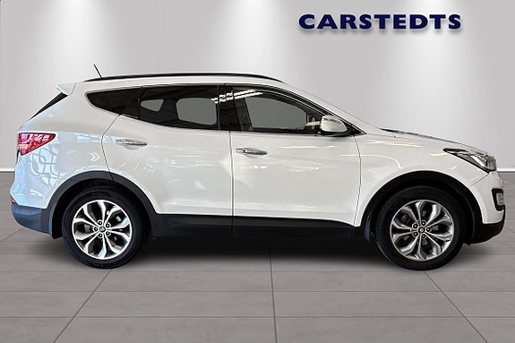 Hyundai Santa Fe 2 of 8