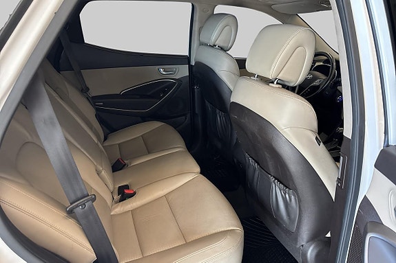Hyundai Santa Fe 5 of 8
