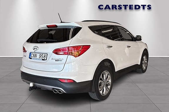 Hyundai Santa Fe 3 of 8