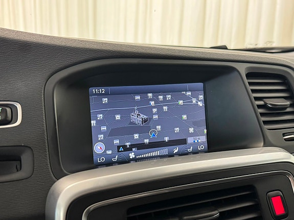 Volvo V60 15 of 29