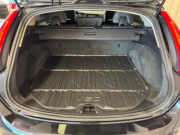 Volvo V60 28 of 29
