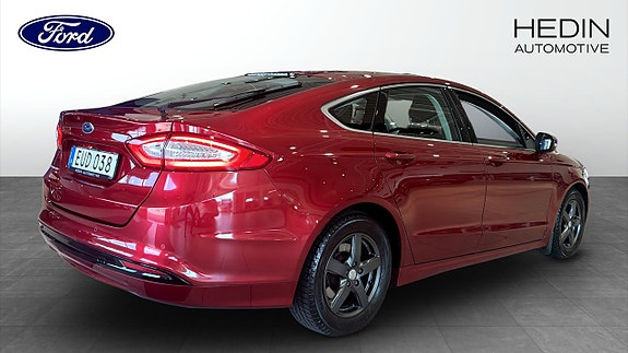 Ford Mondeo 2 of 12