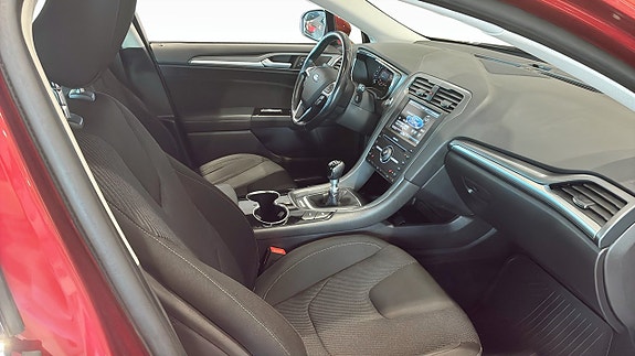 Ford Mondeo 3 of 12