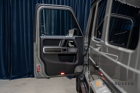 Mercedes-Benz G63 12 of 19