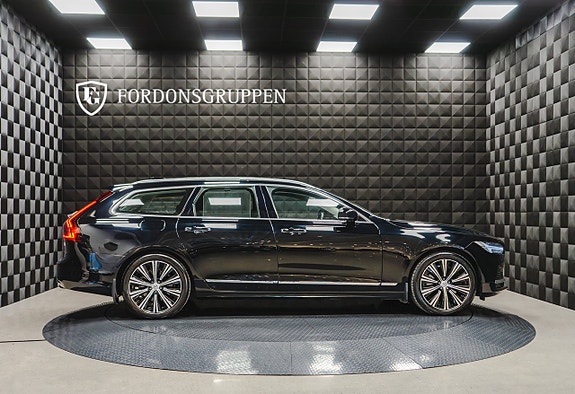 Volvo V90 11 of 27