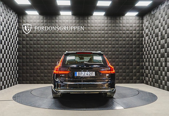 Volvo V90 5 of 27