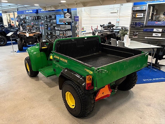 John Deere e Gator Lithium electric 5 of 8