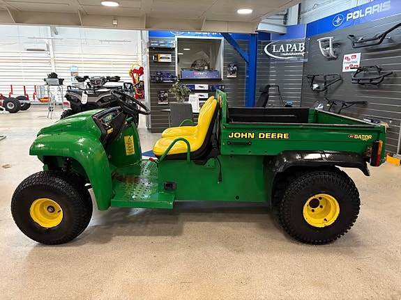 John Deere e Gator Lithium electric 4 of 8