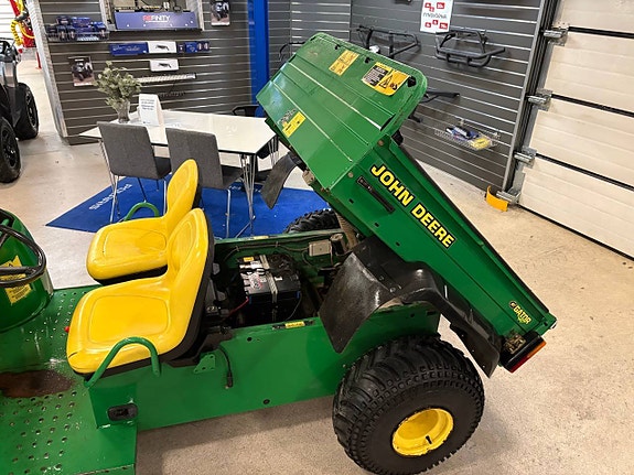 John Deere e Gator Lithium electric 8 of 8