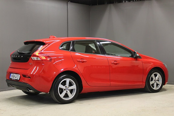 Volvo V40 5 of 13