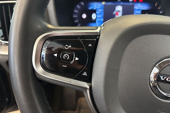 Volvo V60 15 of 23