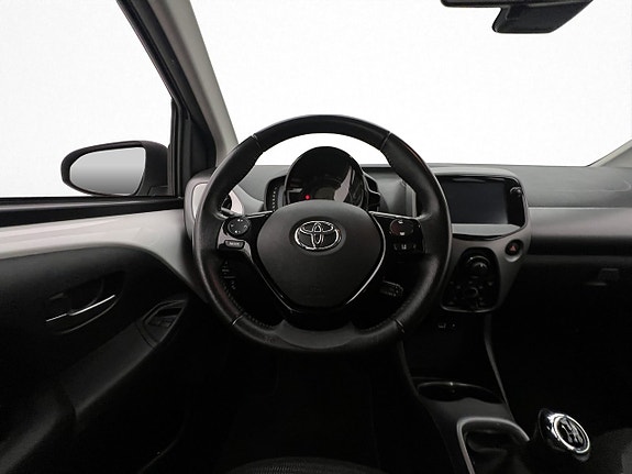 Toyota Aygo 13 of 24