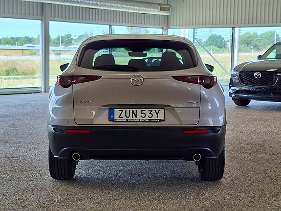 Mazda CX-30 6 of 13