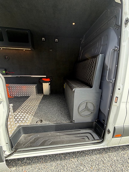 Mercedes-Benz Sprinter 316 12 of 12