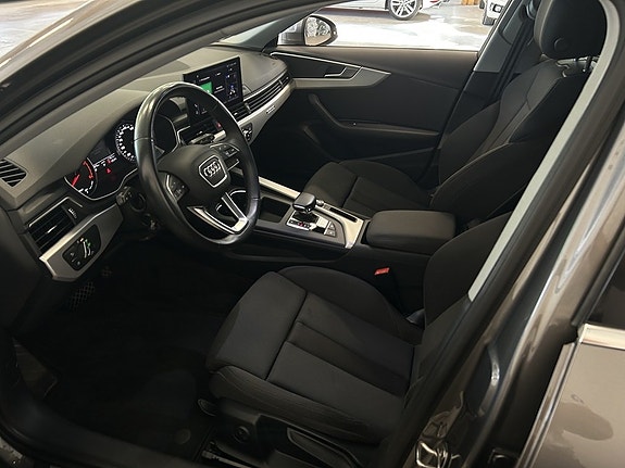 Audi A4 15 of 21