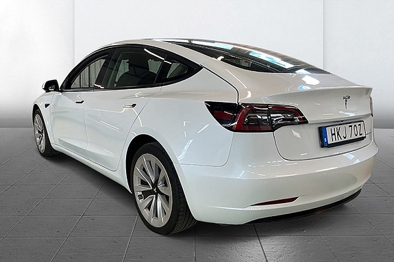 Tesla Model 3 6 of 14