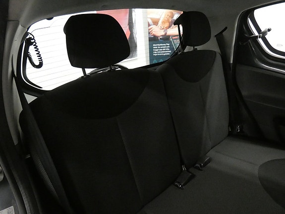 Toyota Aygo 16 of 17