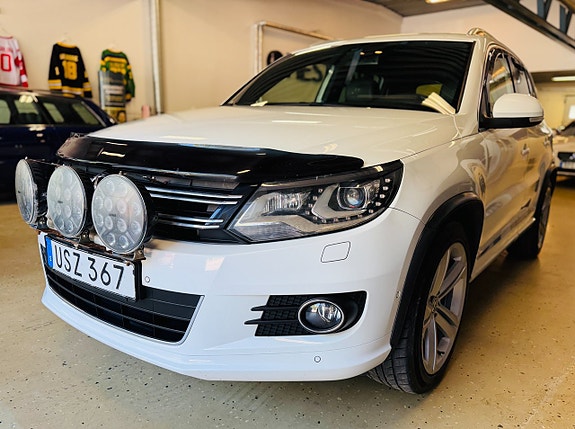 Volkswagen Tiguan 2 of 21