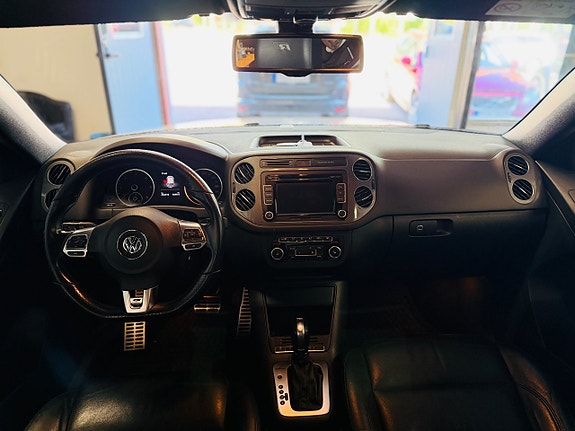 Volkswagen Tiguan 15 of 21
