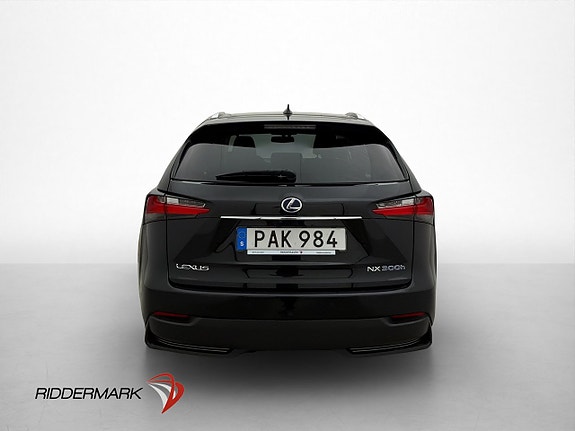 Lexus NX300h 5 of 30