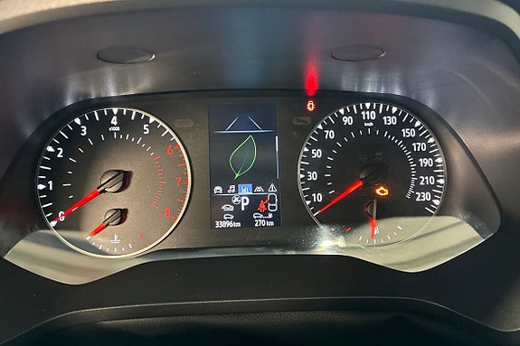 Renault Captur 16 of 21