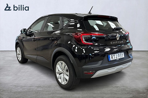 Renault Captur 2 of 21