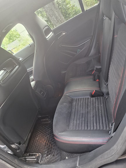 Mercedes-Benz CLA180 d 5 of 15