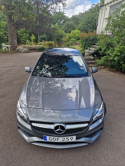 Mercedes-Benz CLA180 d 8 of 15