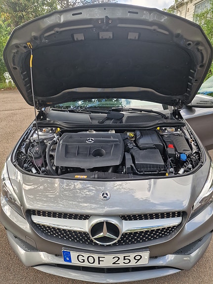 Mercedes-Benz CLA180 d 3 of 15