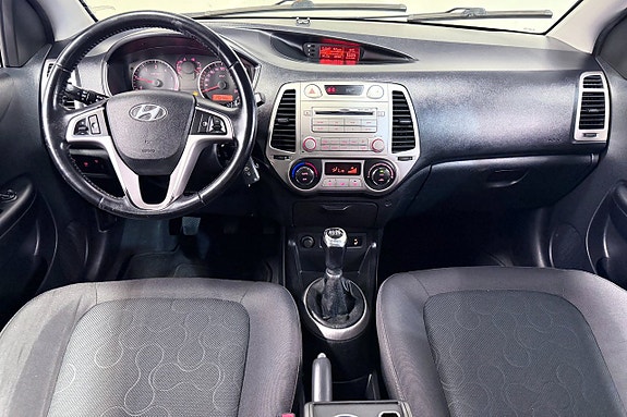 Hyundai i20 9 of 23