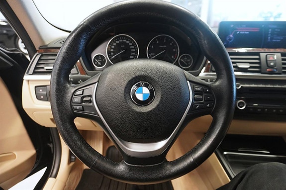 BMW 330d 13 of 25