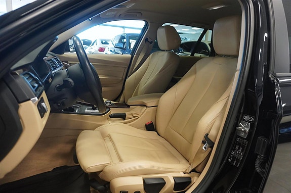 BMW 330d 8 of 25