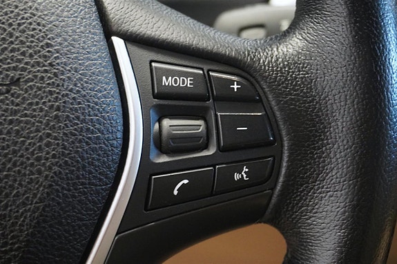 BMW 330d 15 of 25